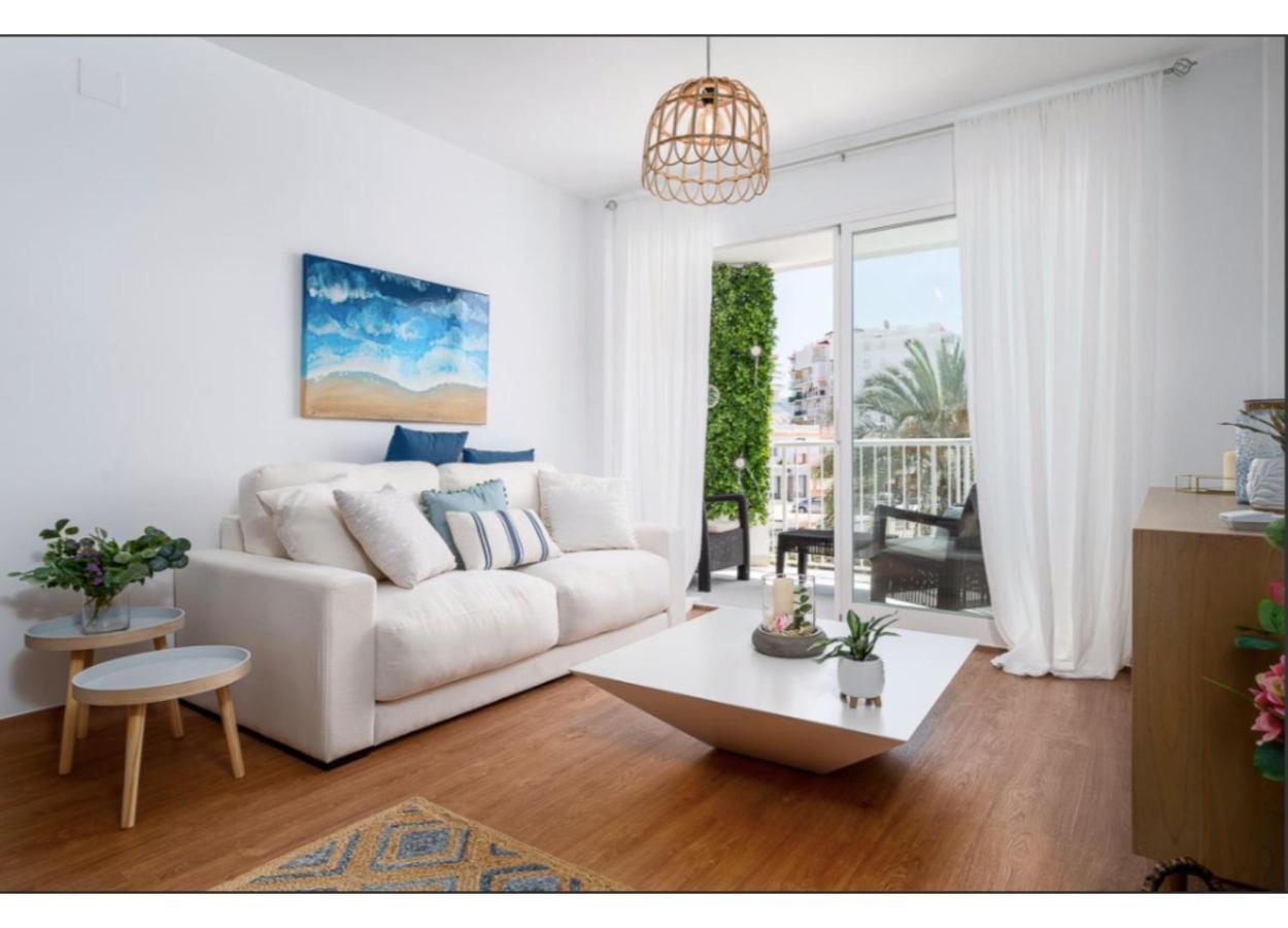 Apartment 511 Torresol, Sea Views ネルハ エクステリア 写真